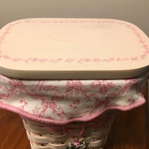 Rare Longaberger Breast cancer Awarness. Mint!